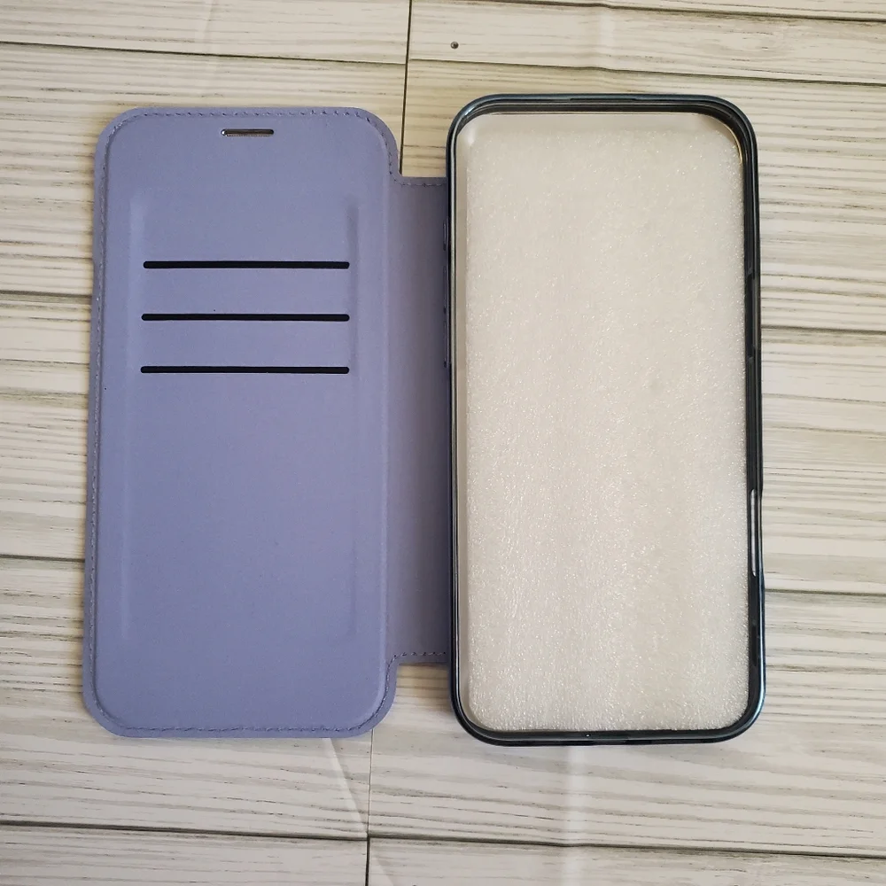 iPhone 16 Pro max Lavender Purple Magnetic Phone Case Wallet Cards   new without